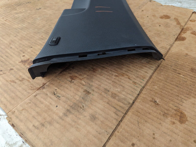 VW GOLF R GTI MK7 2012-2020 RIGHT O/S B PILLAR LOWER TRIM COVER 5G4867292