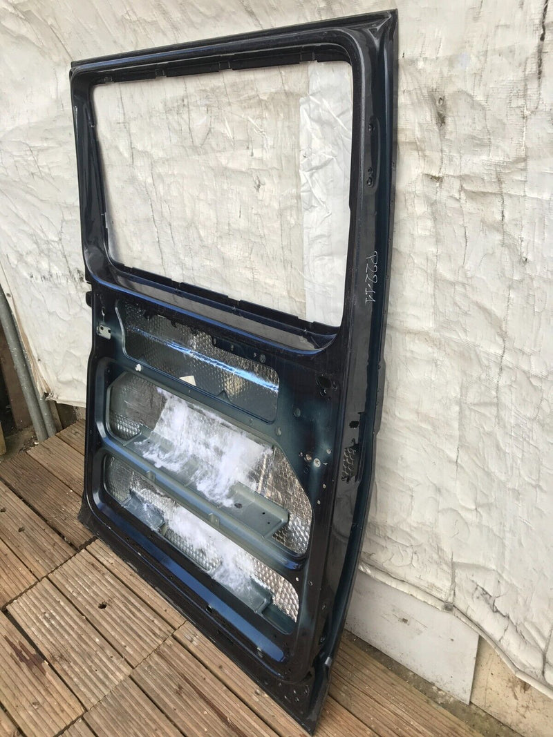 VW TRANSPORTER T5 T6 2004-2021 LEFT SIDE SLIDING DOOR PANEL 7LA843107 D