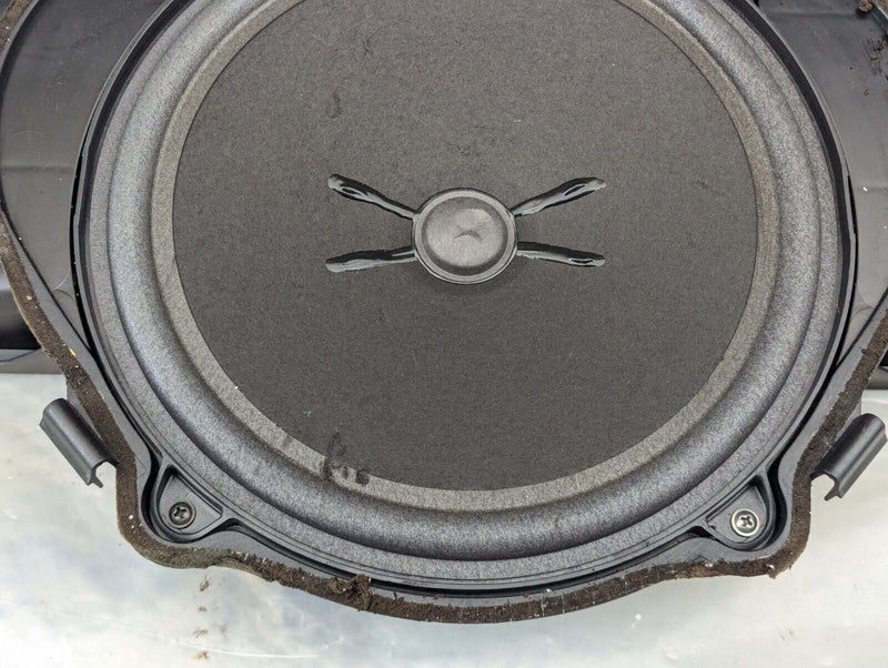MERCEDES S-CLASS W221 S320 06-13 REAR SPEAKER SUBWOOFER A2218202402 GENUINE