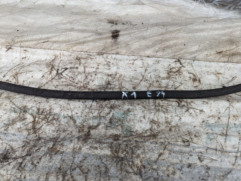 BMW X1 E84 09-15 WINDSHIELD COVER RUBBER SEAL GENUINE 2990024