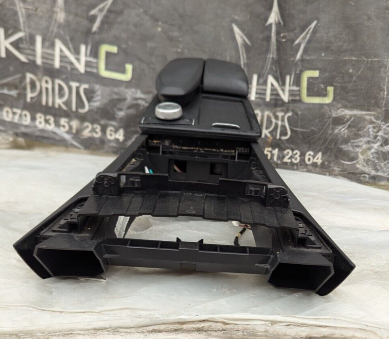 MERCEDES-BENZ C-CLASS W204 07-11 CENTER CONSOLE ARM REST BLACK A2046800150