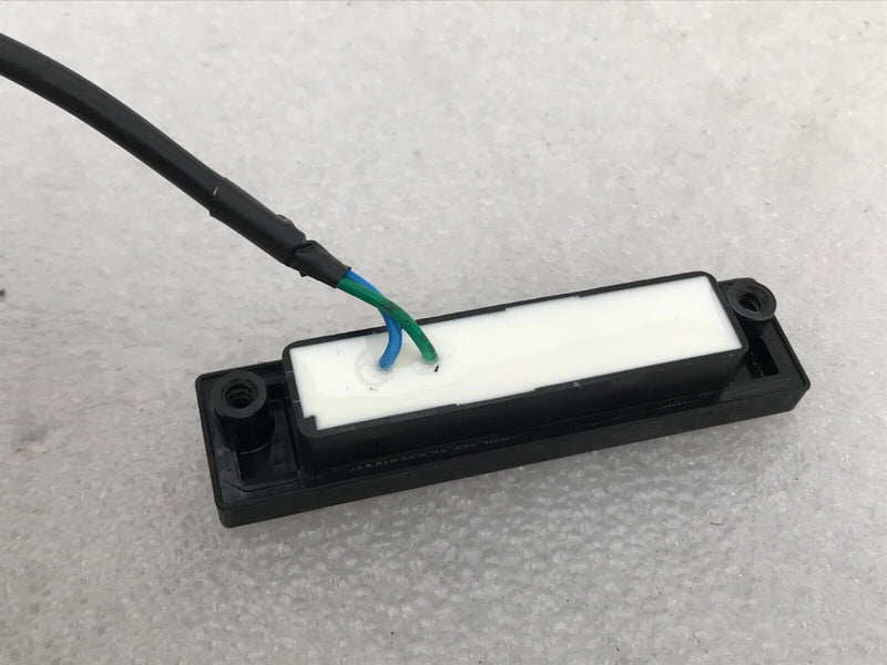 HYUNDAI KONA OS LCI 20-22 REAR NUMBER PLATE WIRING LOOM LIGHTS with CAMERA PLUG