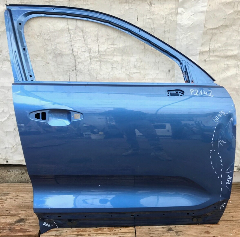 VOLVO XC40 2018-2024 RIGHT DRIVER SIDE FRONT DOOR SHELL PANEL in BLUE