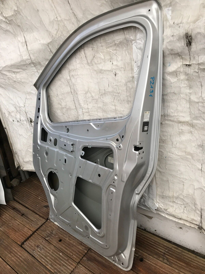 VIVARO, TRAFIC NISSAN NV300, TALENTO 2014-18 LEFT SIDE FRONT DOOR PANEL