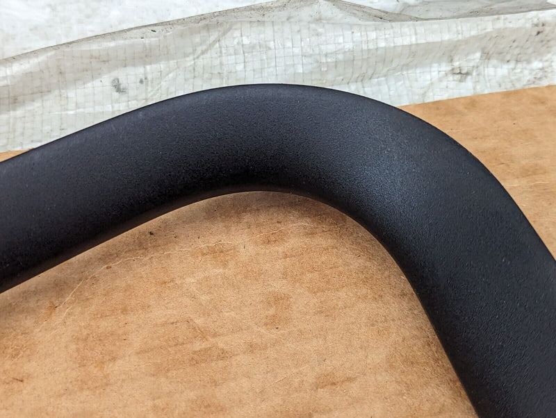 BMW X1 E84 09-15 FRONT RIGHT O\S DOOR WINDOW FRAME COVER GENUINE 2990590