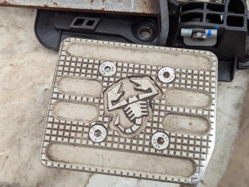 FIAT ABARTH 500 08-15 AUTOMATIC BRAKE PEDAL  BOX ASSEMBLIES 51925177 GENUINE