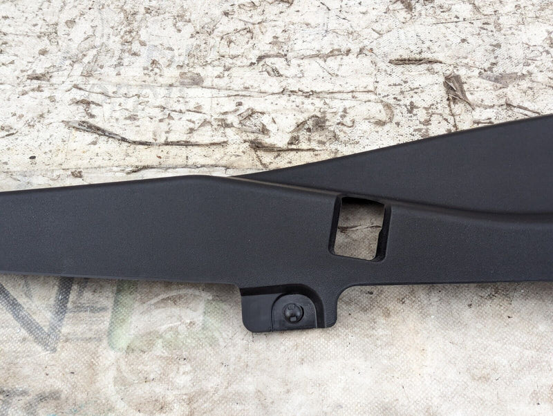 MERCEDES S-CLASS W221 06-13 REAR LEFT N/S DOOR LOCK SURROUND TRIM A2217380121