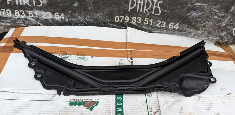 BMW 3 SERIES F30 2011-2019 CENTER SCUTTLE PANEL PARTITION TRIM 7331243 GENUINE