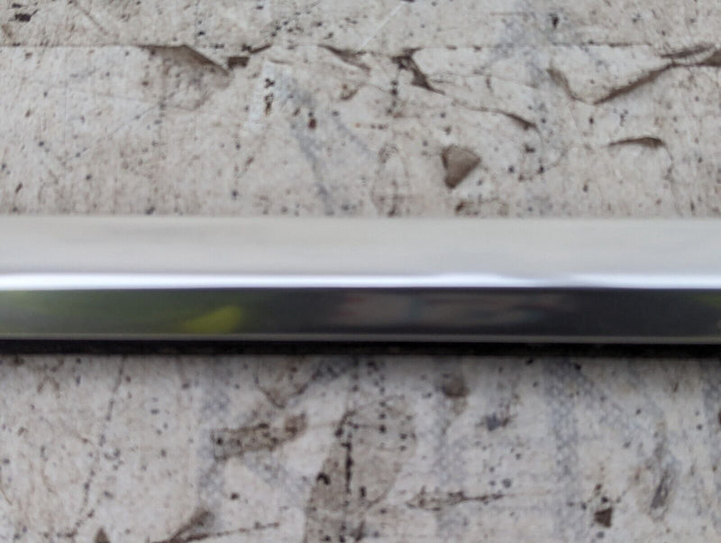 AUDI E-TRON 2018-ON WINDOW SLOT SEAL W/ TRIM STRIP 4KE837475 GENUINE
