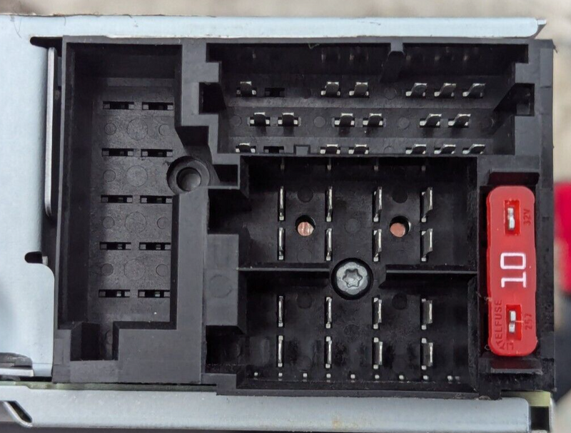 FIAT ABARTH 500 2008-2015 CAR STEREO RADIO CD MP3 PLAYER 7355852610 {NO CODE}