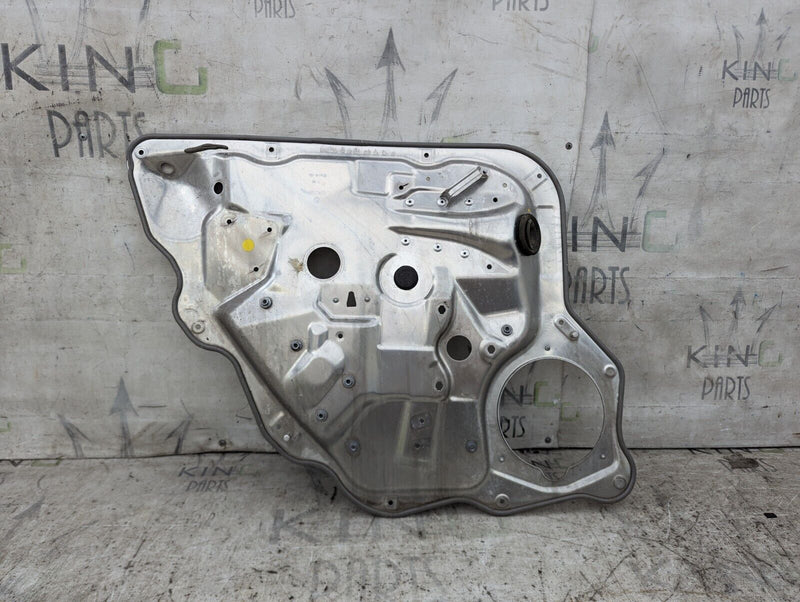 MERCEDES S-CLASS W221 06-13 REAR RIGHT O/S INSIDE DOOR WINDOW PANEL A2218203102