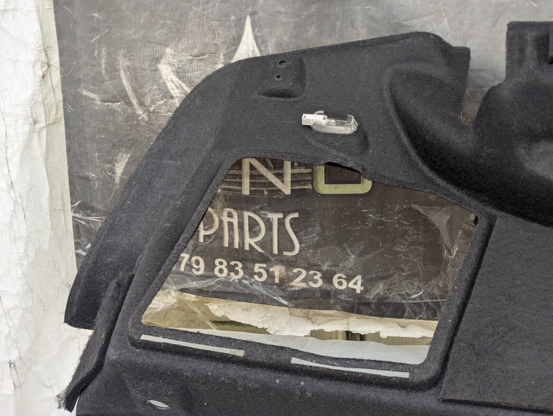 MERCEDES-BENZ C-CLASS W204 07-11 BOOT TRUNK RIGHT SIDE BOOT CARPET A2046905526