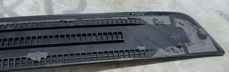 AUDI E-TRON 2018- ON REAR LEFT N/S SILL ENTRY TRIM STRIP 4KE853375A GENUINE