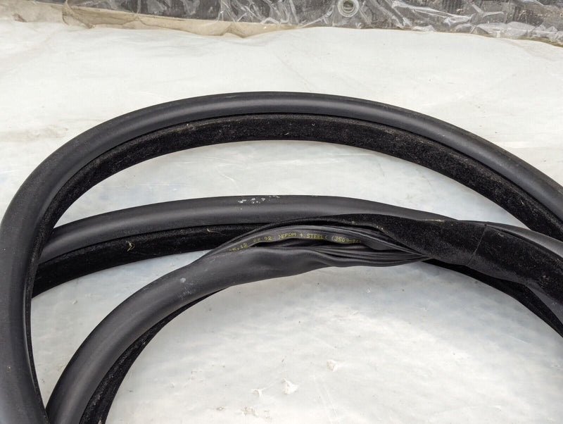 RANGE ROVER EVOQUE L538 2011-2015 REAR RIGHT O/S DOOR SEAL RUBBER BJ32-253A10-A