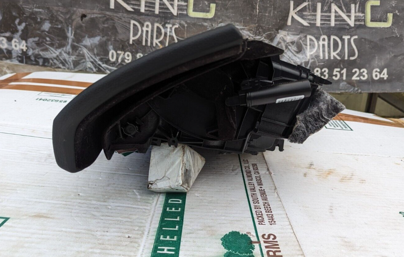 BMW 3 SERIES F30 2011-2019 DASHBOARD GLOVE BOX STORAGE COMPARTMENT GENUINE