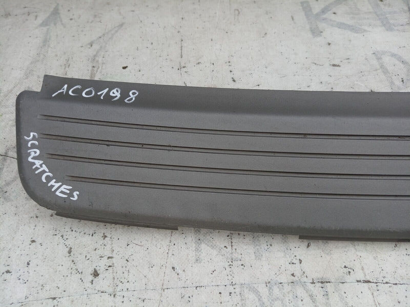 LAND RANGE ROVER VOGUE L322 2002-2009 REAR BUMPER TRIM COVER D0E500010