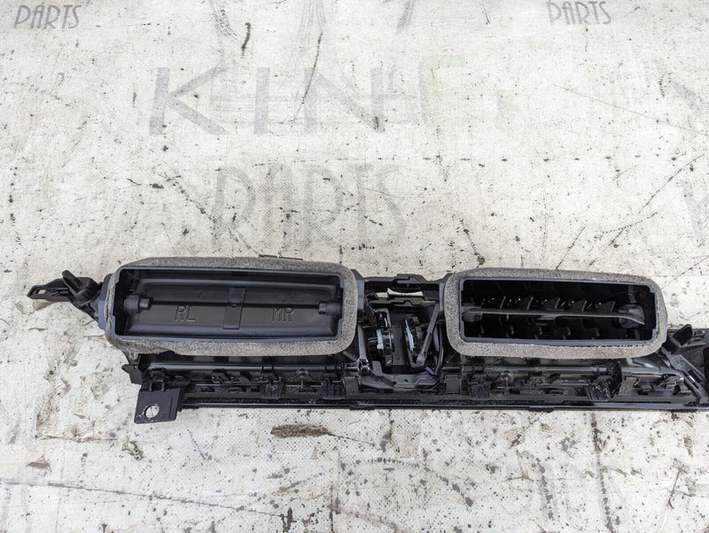 AUDI E-TRON 2018- CENTER DASHBOARD AIR VENT GRILL GRILLE 4KR820951 GENUINE