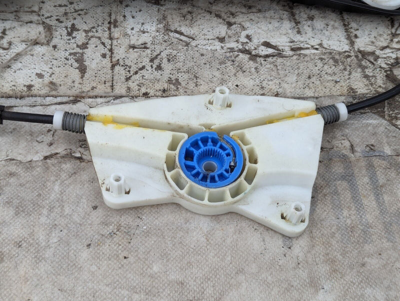 MERCEDES S-CLASS W221 06-13 REAR LEFT N/S WINDOW REGULATOR MECHANISM 994629-101