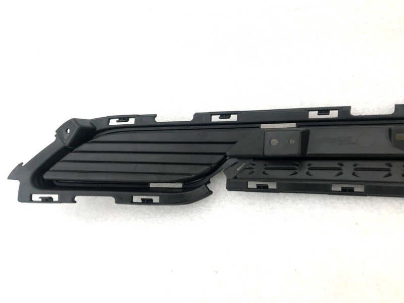 KIA ProCEED GT-LINE LCI ON REAR BUMPER RIGHT SIDE TRIM MOULDING 86690-J7KA0