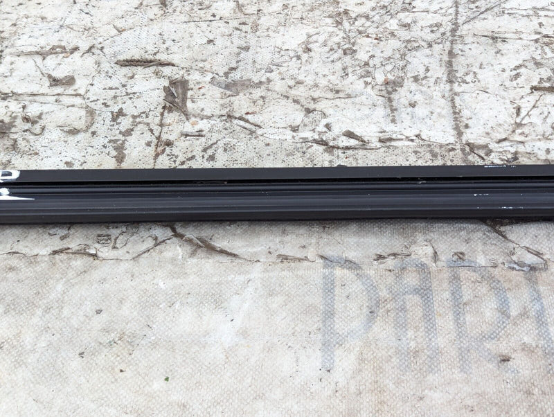 SKODA KAROQ NU7 17-21 FRONT RIGHT O/S WINDOW INNER SLIDING SEAL 575837471