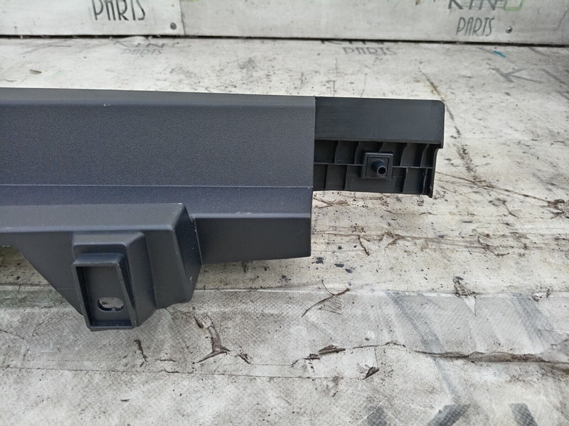 AUDI E-TRON 2018-ON BOOT LEFT N/S LOWER INNER TRIM PANEL 4KE861827A GENUINE