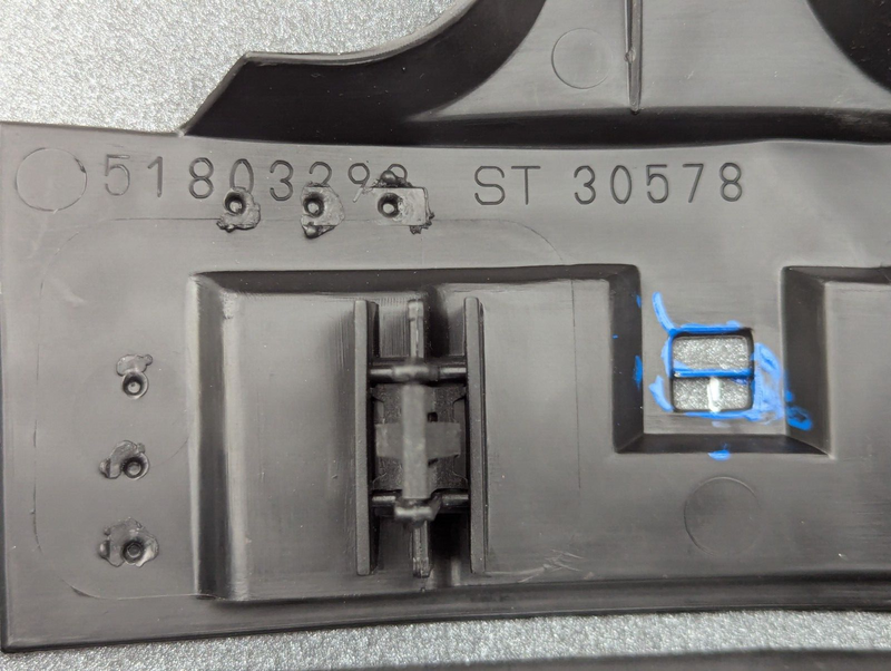 FIAT ABARTH 500 08-15 CENTER DASHBOARD TRIM PANEL W/AIR VENT & SWITCHES 51803294