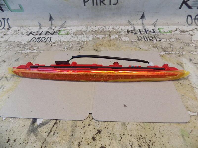 HYUNDAI I30 MK3 2017-2020 THIRD BRAKE STOP CENTRE MIDDLE LIGHT GENUINE 92700-G42