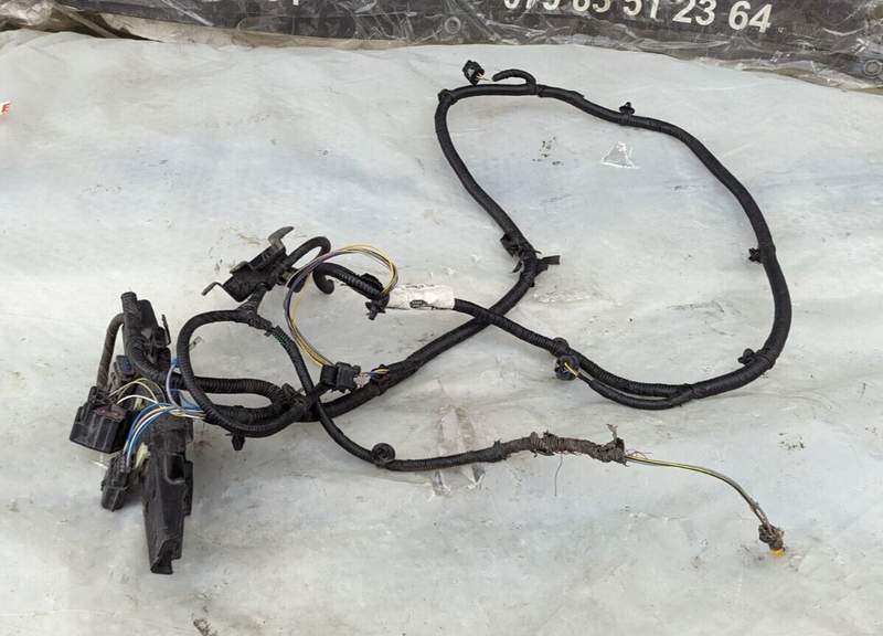 RANGE ROVER EVOQUE L538 FRONT RIGHT O/S BUMPER BRACKET W/PARKING SENSOR WIRING