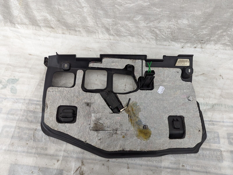 BMW X1 E84 09-15 PASSENGER SIDE FOOTWELL TRIM PANEL BOTTOM 2991551