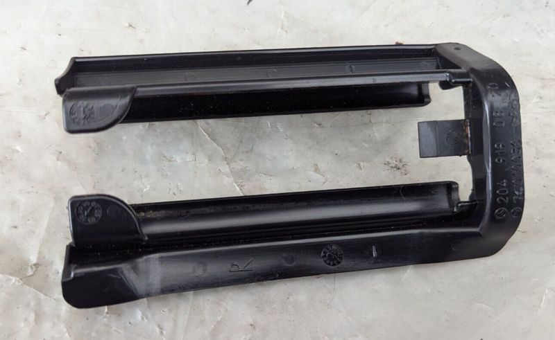 MERCEDES C-CLASS W204 FRONT RIGHT SEAT INNER REAR RIGHT RAIL COVER A2049190820