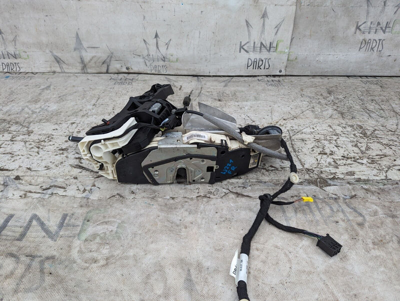 MERCEDES S-CLASS W221 2006-2013 FRONT RIGHT O/S DOOR LOCK MECHANISM A2217202835