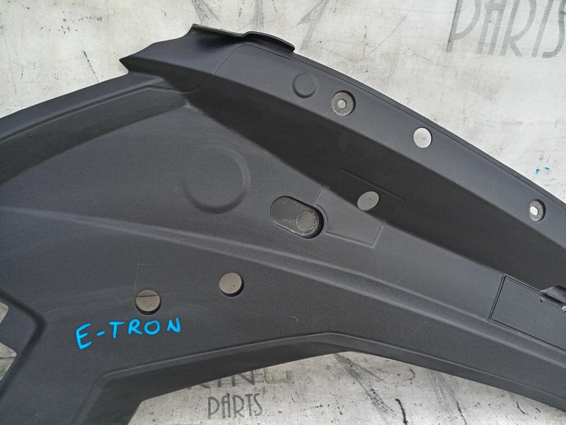 AUDI E-TRON 2018-ON ENGINE COMPARTMENT RIGHT O/S COVER 4KE805284 GENUINE