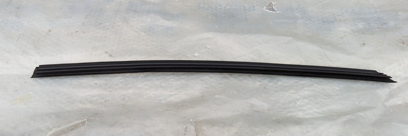 RANGE ROVER EVOQUE L538 2011-2015 FRONT LEFT N/S INNER WEATHER STRIP BJ32-21435