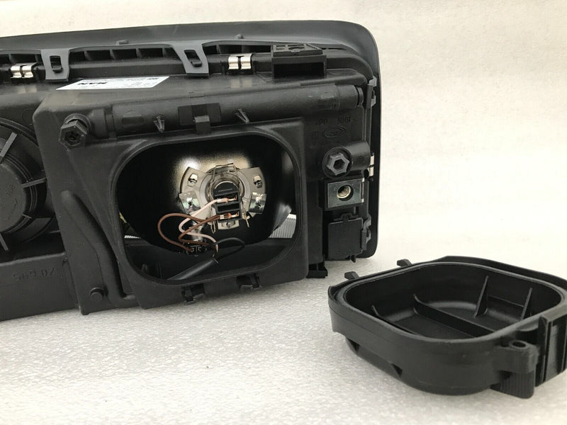 MAN TGM TGS TGL 2005-13 **RHT RIGHT SIDE HEADLIGHT HEAD LAMP GENUINE 81251016581