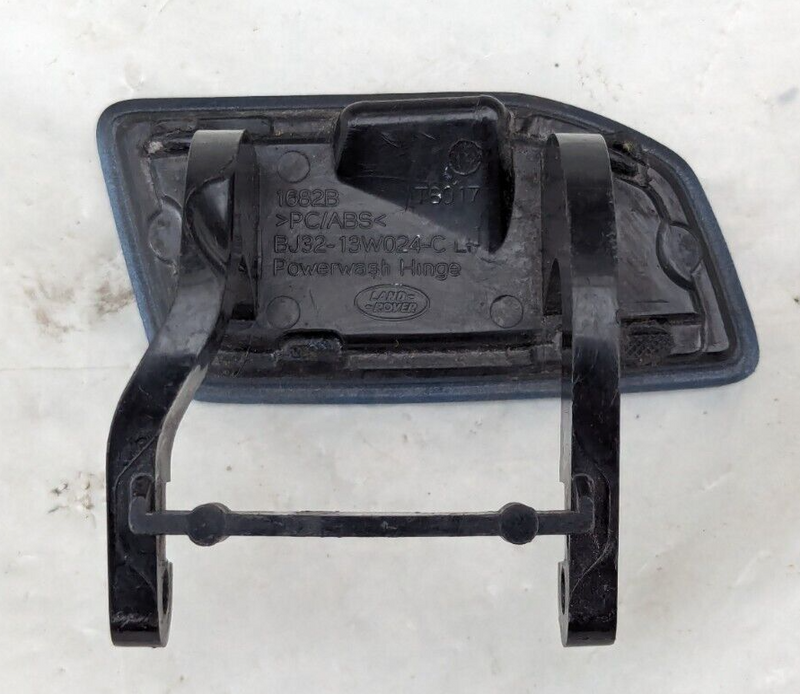 RANGE ROVER EVOQUE L538 11-15 LEFT N/S HEADLIGHT WASHER COVER CAP BJ32-13W024-C