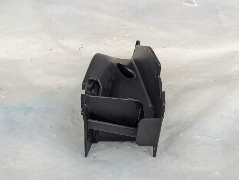 RANGE ROVER EVOQUE L538 11-15 REAR RIGHT O/S SEAT BELT GUIDE/COVER BJ32-613K36