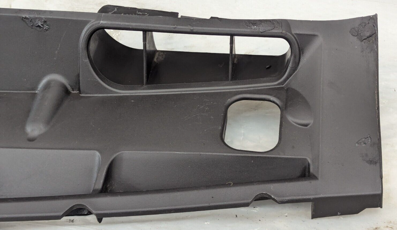MERCEDES-BENZ C-CLASS W204 07-11 RADIATOR FAN SHROUD TOP COVER TRIM A2045000155
