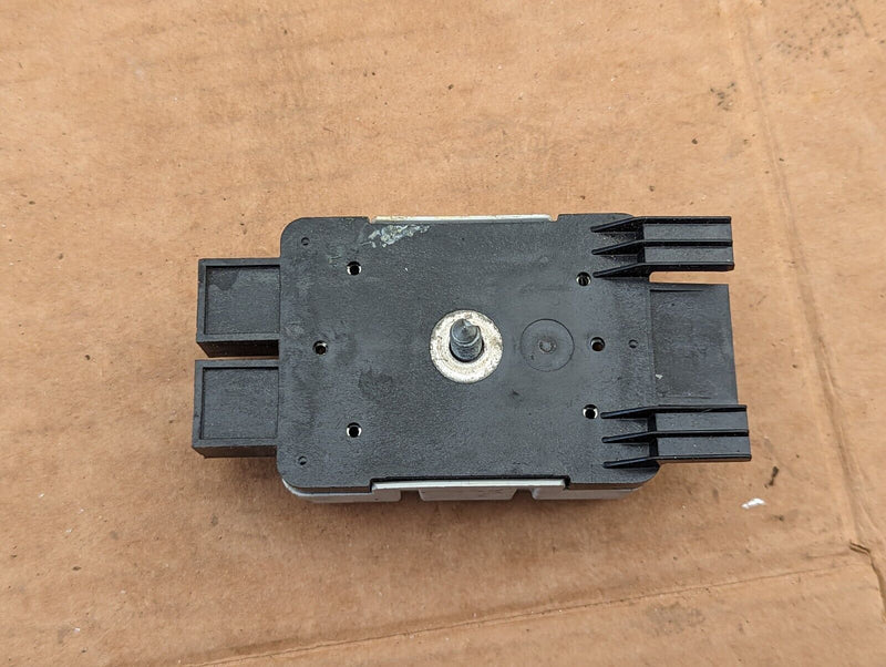 VW GOLF MK7 2012-2020 INTERFERENCE AERIAL ANTENNA AMPLIFIER 5Q0035570 GENUINE