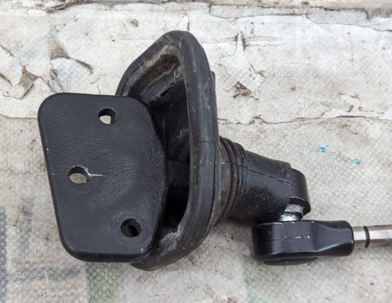 MERCEDES S-CLASS W221 06-13 REAR LEFT N/S DOOR STOPPER LIMITER A2217300516