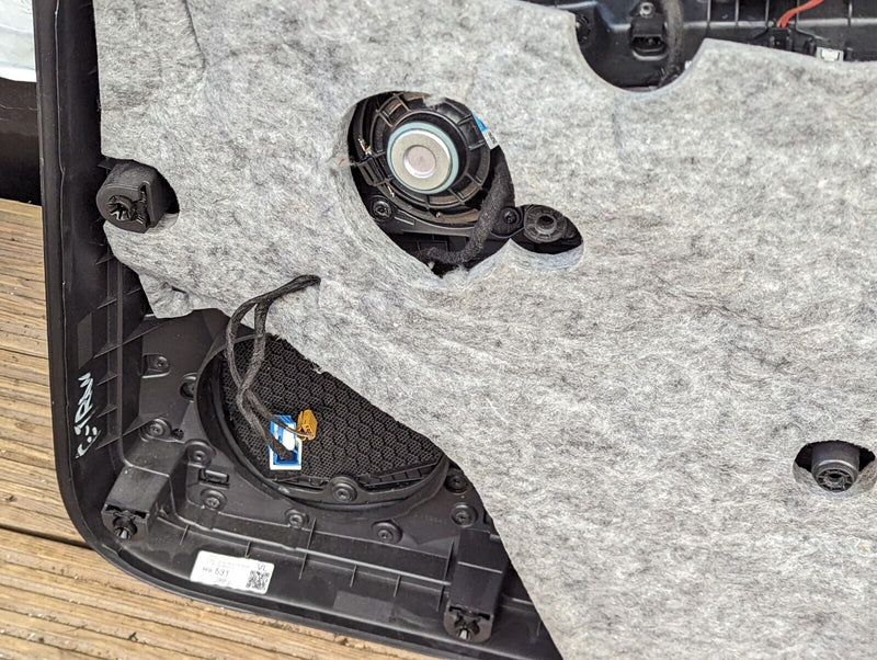 AUDI E-TRON 2018-ON FRONT LEFT N/S CARD DOOR PANEL 4KE867117 GENUINE