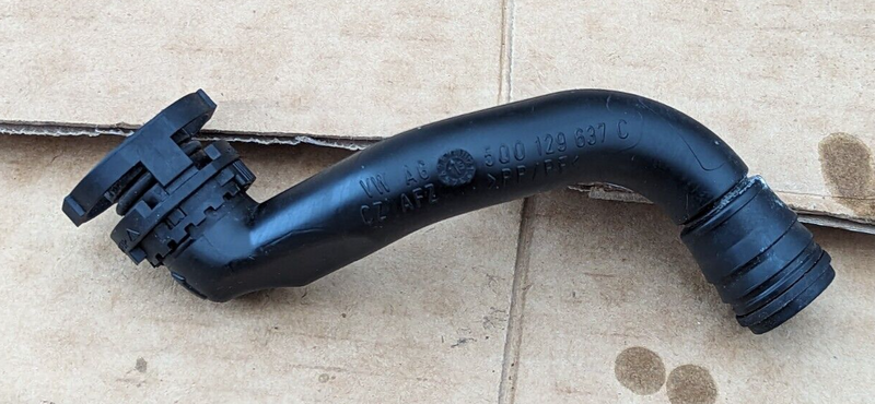 VW GOLF MK7 2012-2020 AIR FILTER HOUSING WATER DRAIN PIPE 5Q0129637C GENUINE