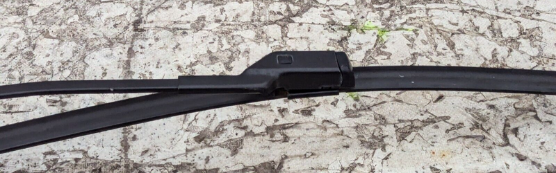 FIAT ABARTH 500 2008-2015 FRONT RIGHT O/S WINDSCREEN WIPER ARM 312 GDX GENUINE