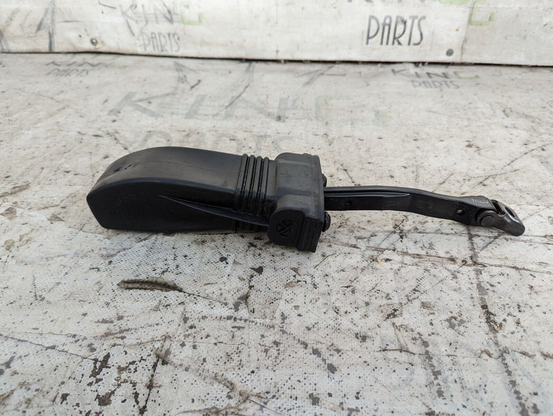 AUDI E-TRON 2018-ON FRONT DOOR CATCH STOPPER 4KE837267 GENUINE
