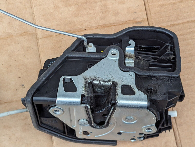 BMW X1 E84 09-15 COMPLETE REAR LEFT DOOR LOCK MECHANISM GENUINE A053702