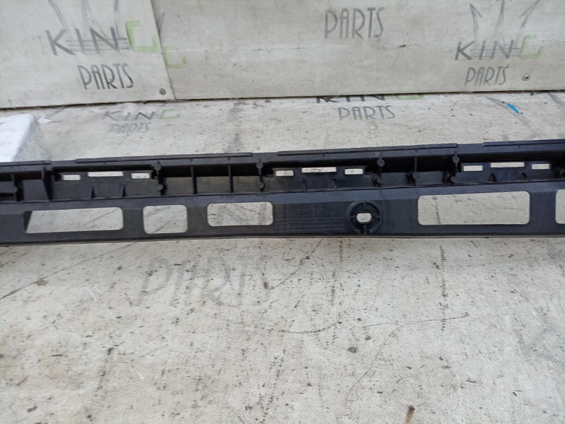 MERCEDES GLC X253 2015-21 LEFT SIDE SKIRT SILL MOUNT BRACKET A2536980127