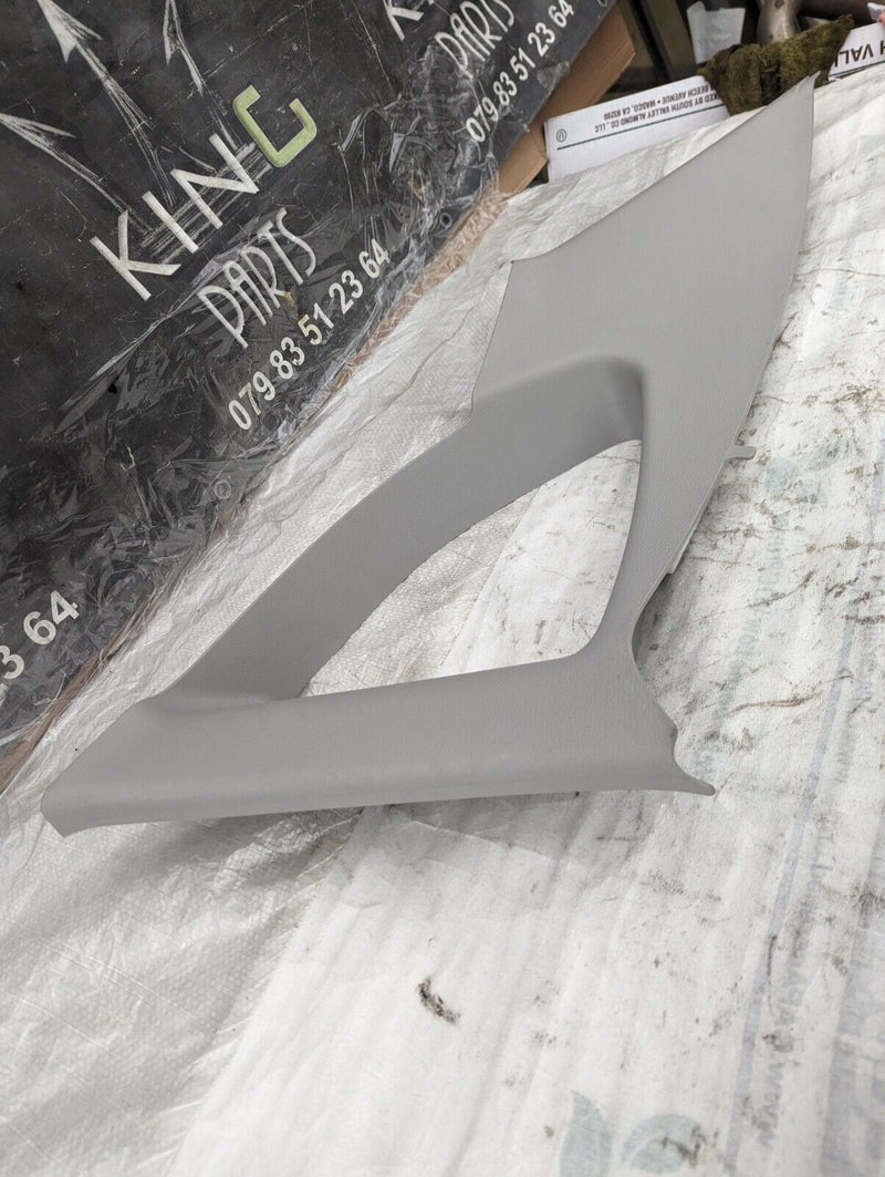 BMW X1 E84 09-15 REAR RIGHT C PILLAR TRIM COVER GENUINE 2991312