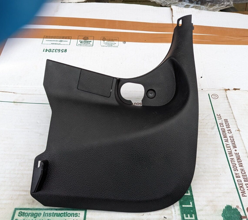 BMW 3 SERIES F30 2011-2019 FRONT RIGHT O/S LATERAL FOOT WELL TRIM PANEL 722196RE