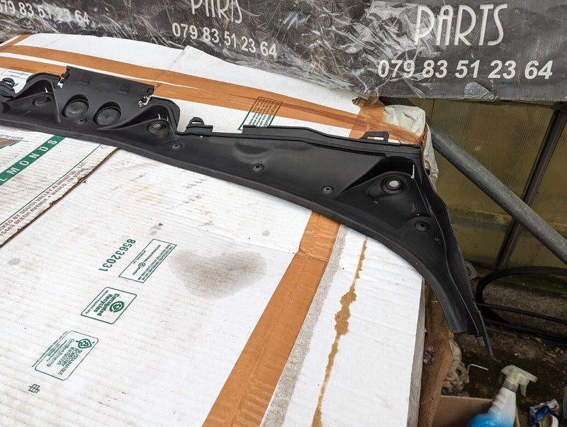 BMW 3 SERIES F30 2011-2019 WINDSCREEN SCUTTLE PANEL WIPERS COVER TRIM 7258178