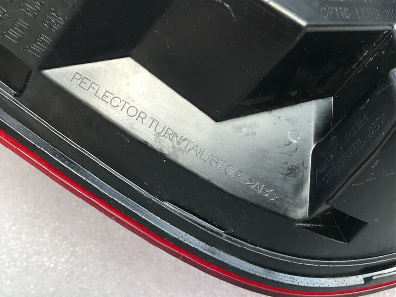 BMW 3' G20 SALOON 2018-ON REAR BOOT LID TAILGATE RIGHT SIDE LED TAIL LIGHT LAMP