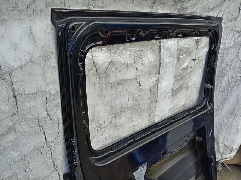 MERCEDES VITO MK2 W639 2003-2013 SLIDING DOOR PANEL LEFT SIDE w/o WINDOW